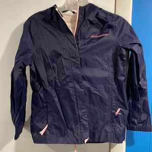 Vineyard vines rain jacket girls small (7-8)